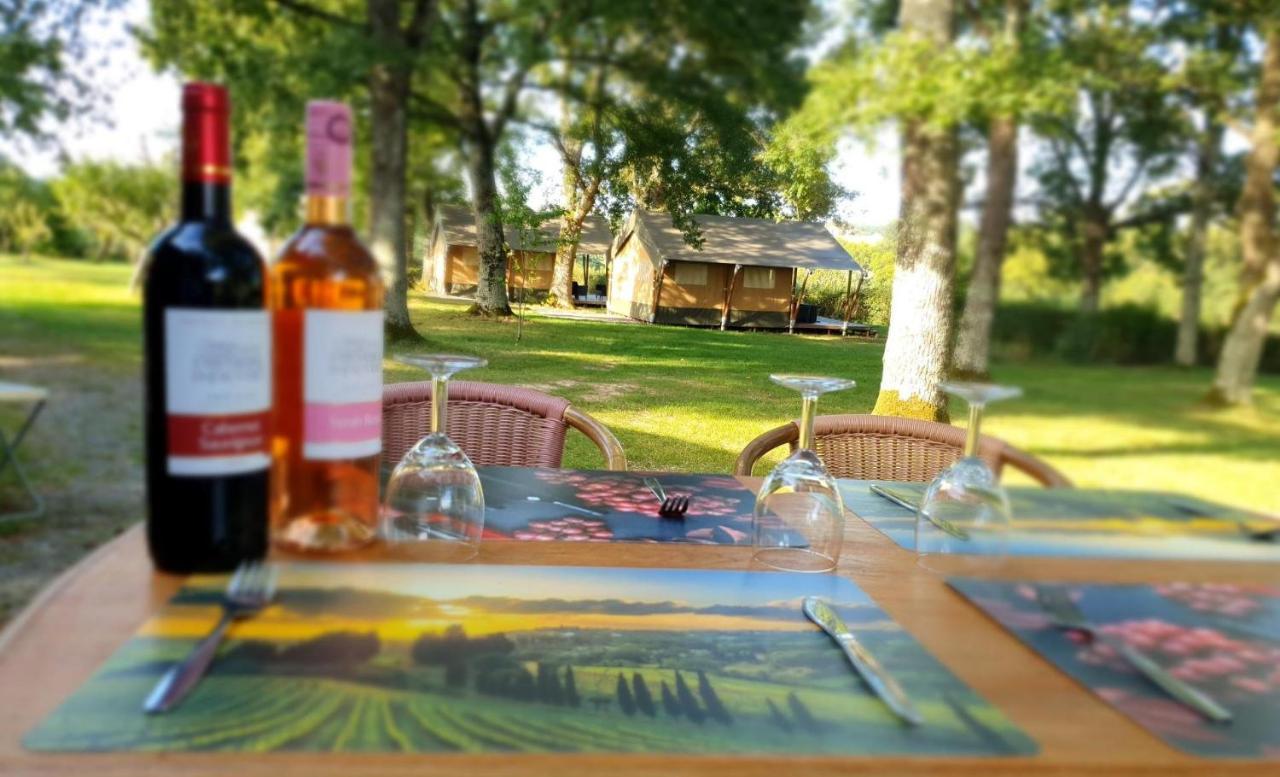 Glamping Les Arbres, Luxe Safaritent met zwembad Cronat Extérieur photo